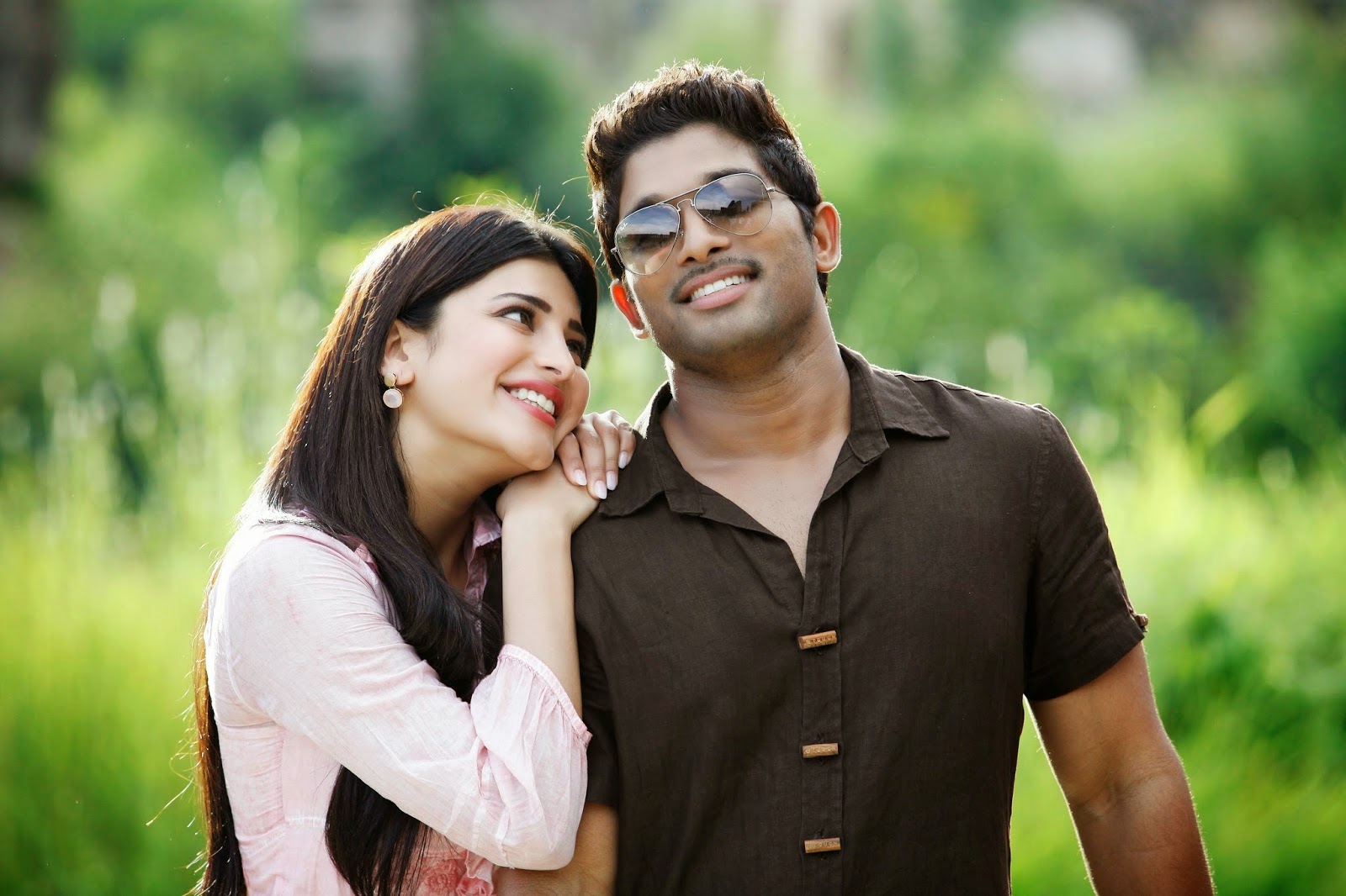 Race Gurram Public Talk